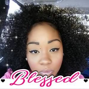 Meet your Posher, Annette